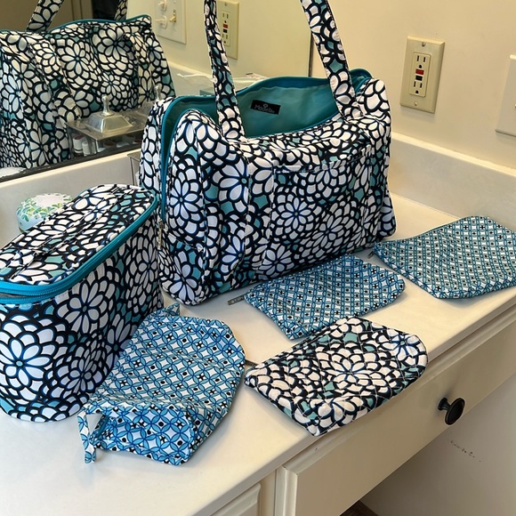 Modella Handbags - Cosmetic Bag Set